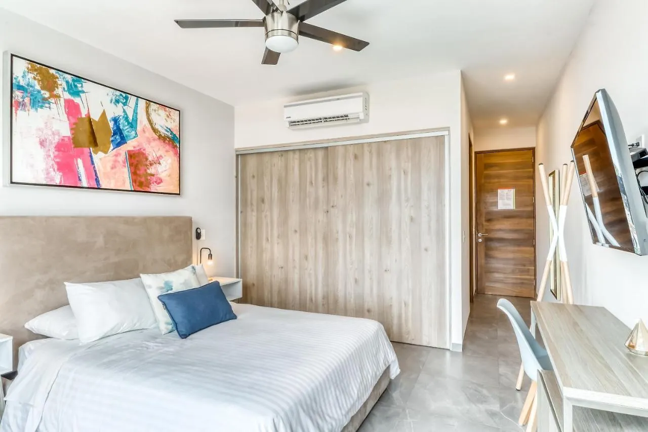 Turchese 303 N @ The Gallery Playa del Carmen